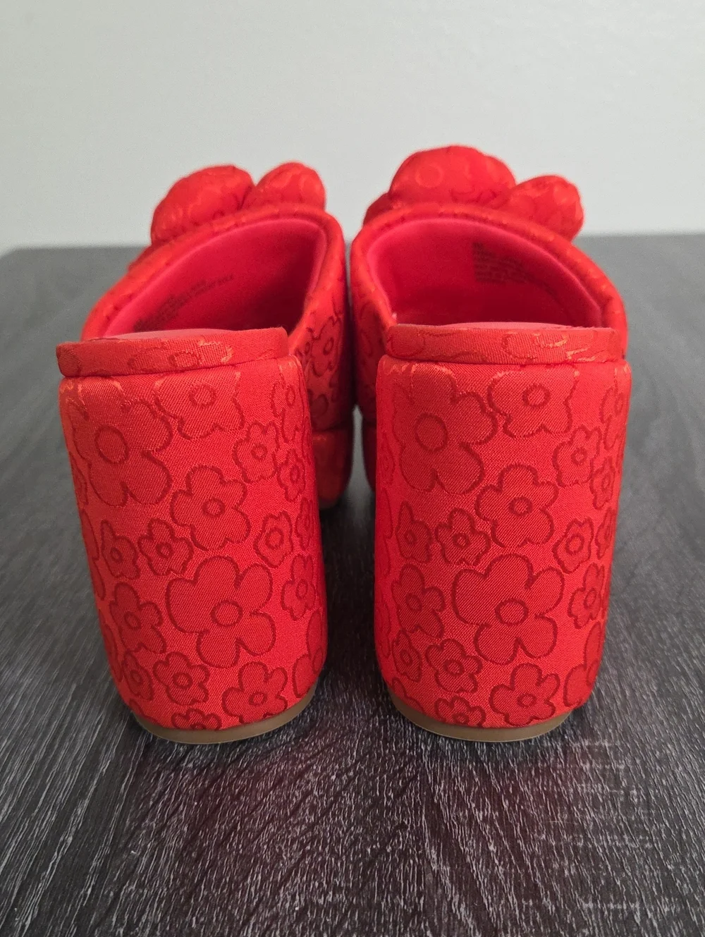 Gianni Bini Red Orange Floral Platform Mule 8M. 3D Rose-Accent Thick Front Strap - Picture 5 of 12